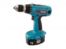 Аккумуляторная дрель-шуруповерт Makita 6337DWDE